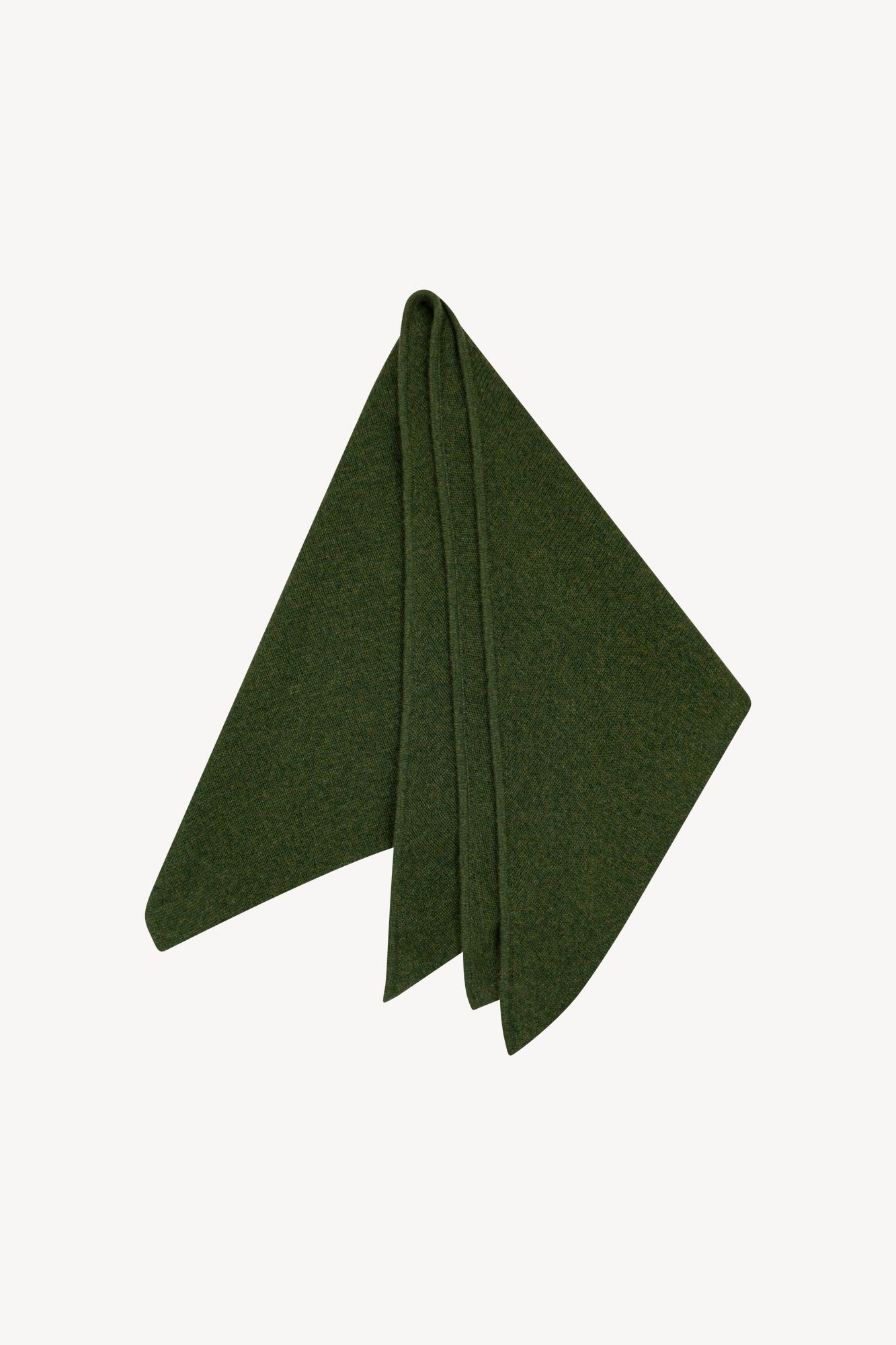 Sciarpa morbida in finto cashmere personalizzata con iniziale floreale e nome con nappe regalo invernale per famiglia e amici - CALLIE