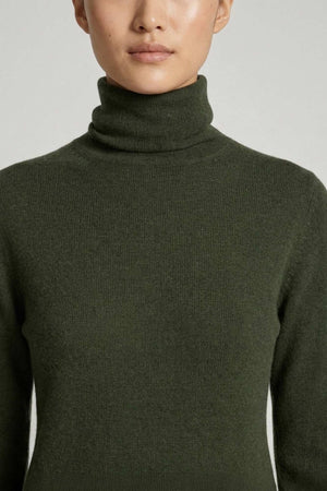 Dark Green Pure Cashmere Featherweight Turtleneck Sweater