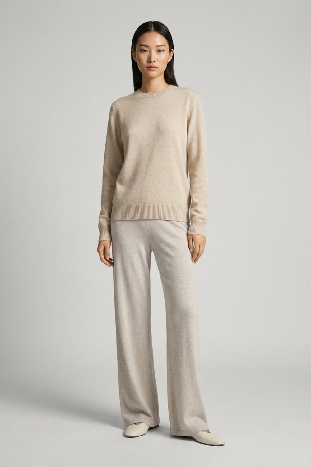 Beige Pure Cashmere Crew Neck Sweater in Plain Stitch