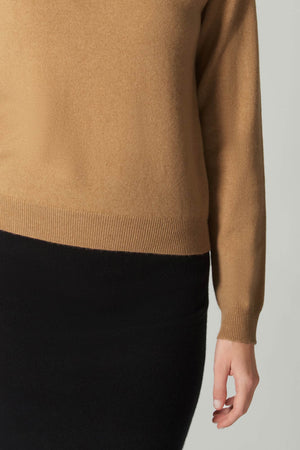 Girocollo Manica Raglan in Puro Cashmere Cammello