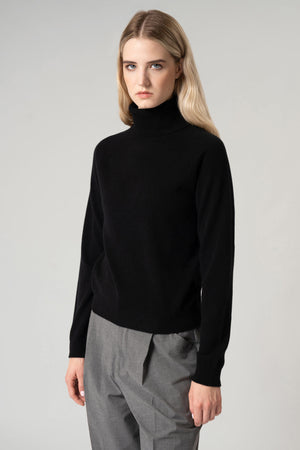Dolcevita Manica Raglan in Puro Cashmere Nero
