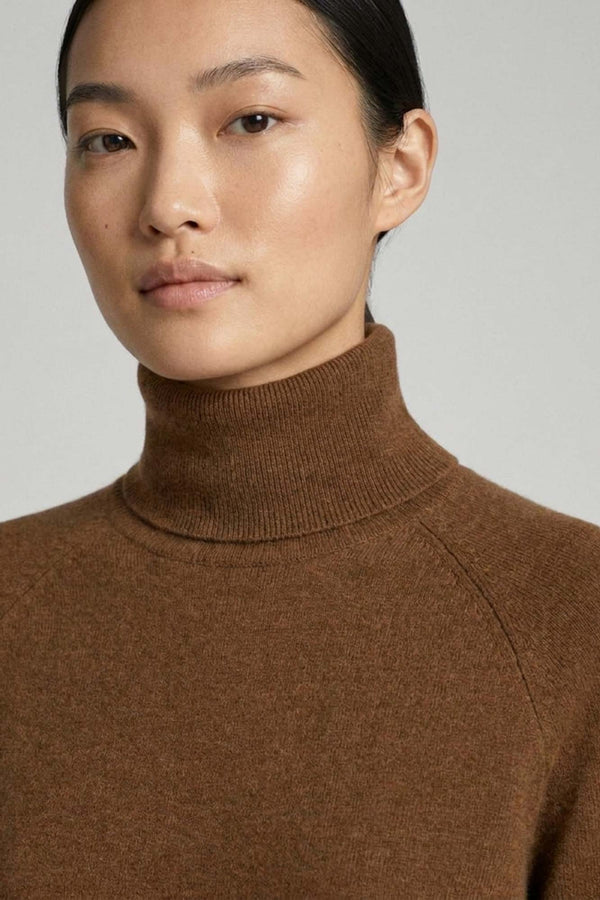 Terracotta Pure Cashmere Turtleneck Sweater with Raglan Sleeves