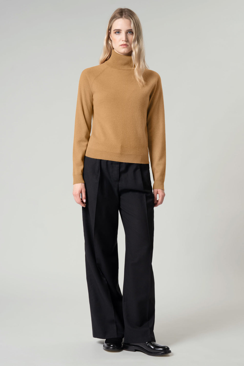 Dolcevita Manica Raglan in Puro Cashmere Cammello