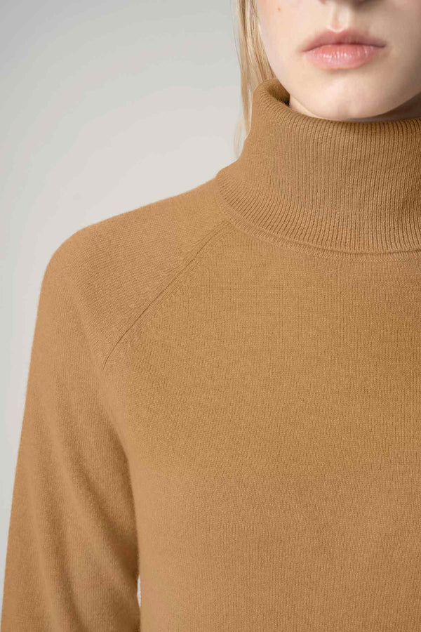 Dolcevita Manica Raglan in Puro Cashmere Cammello