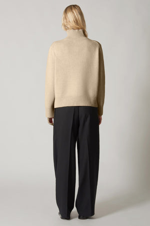 Maglia Lupetto Spacchi 8 Fili in Puro Cashmere Avena