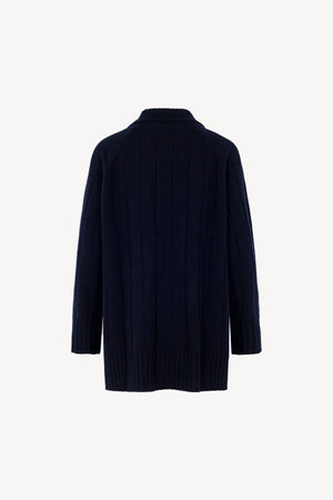 Cardigan Over Costa Larga Puro Cashmere