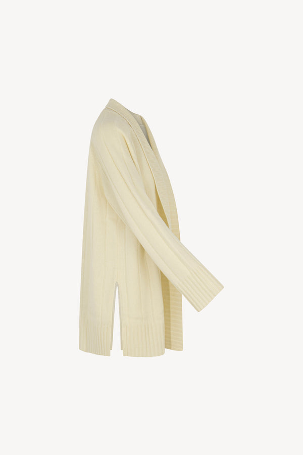 Cardigan Over Costa Larga Puro Cashmere