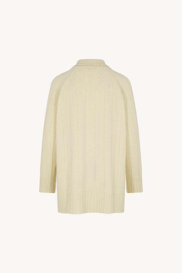 Cardigan Over Costa Larga Puro Cashmere