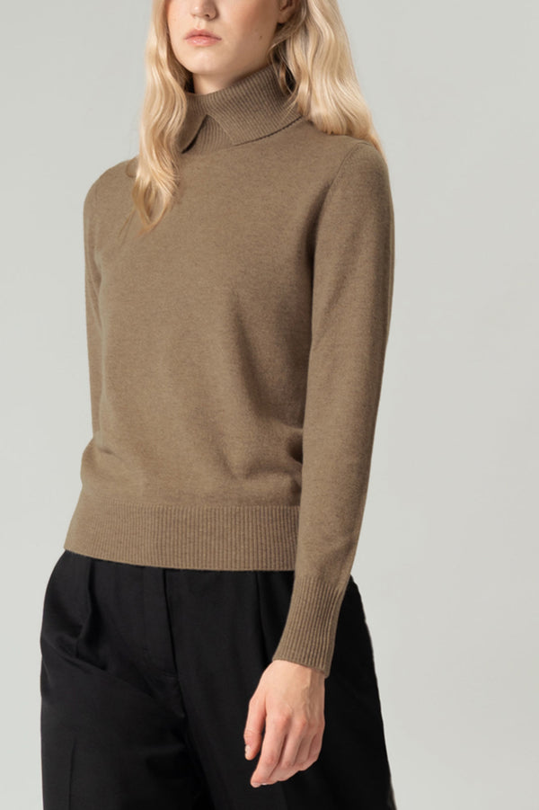 Dolcevita con Spacchetto in Puro Cashmere Dune