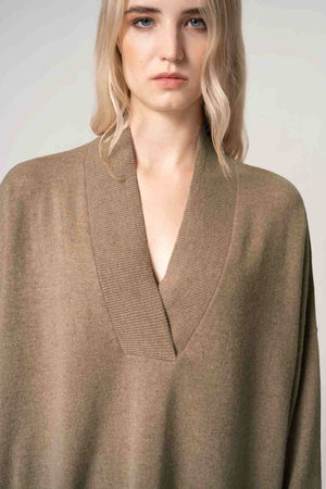 Maglia Over Collo a Scialle in Puro Cashmere Dune