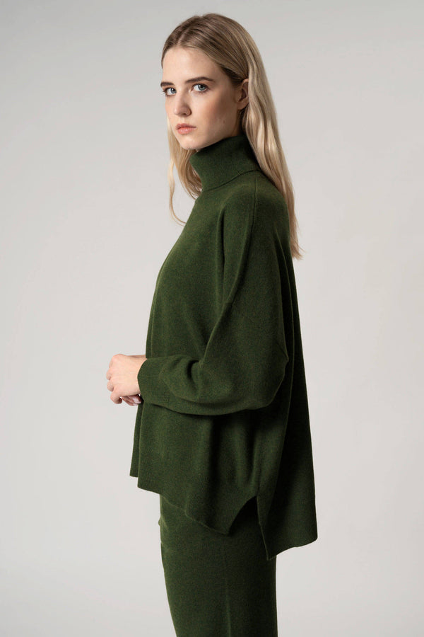 Dolcevita Over in Puro Cashmere Loden