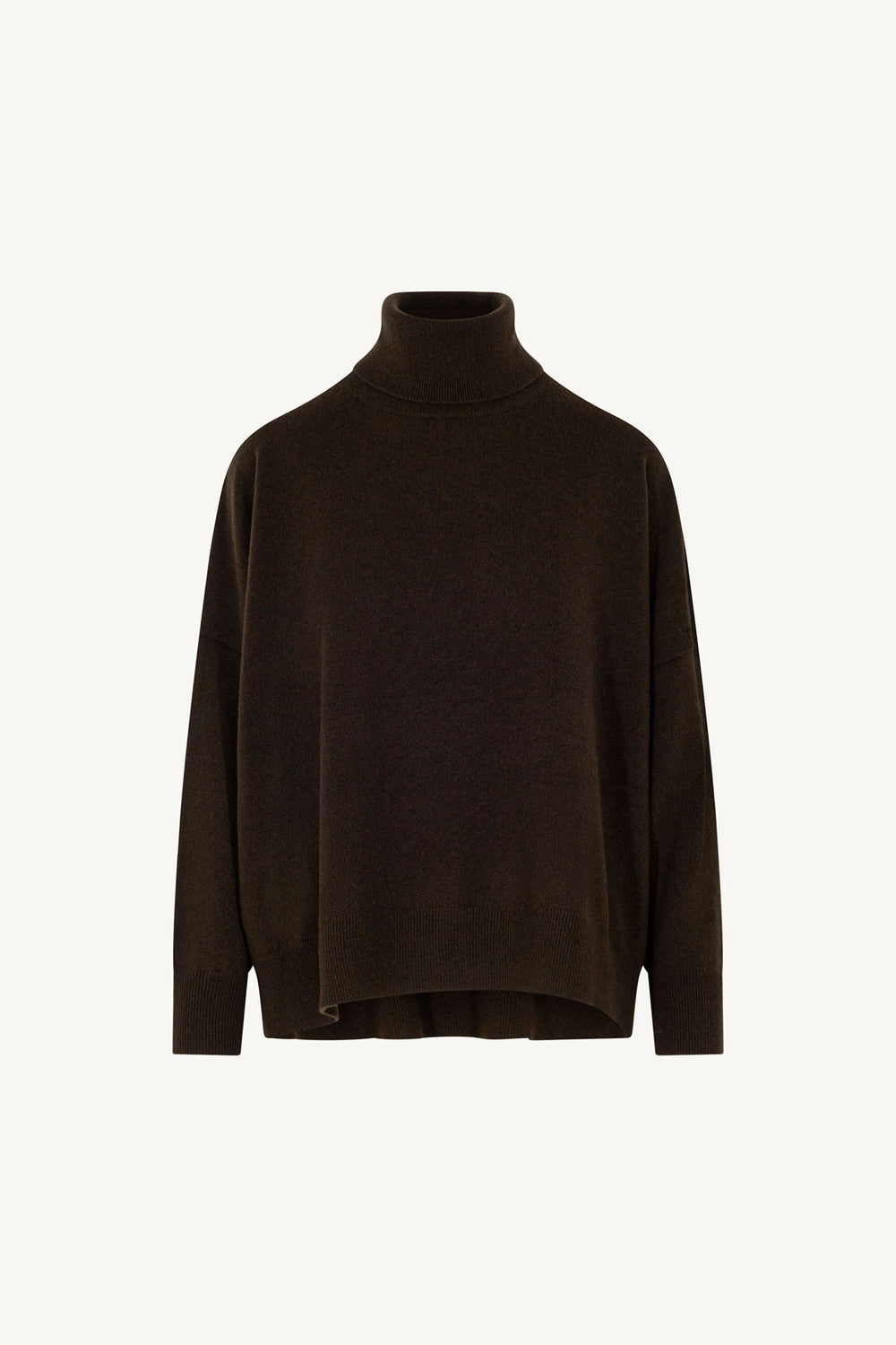 Dolcevita Over in Puro Cashmere Mocha