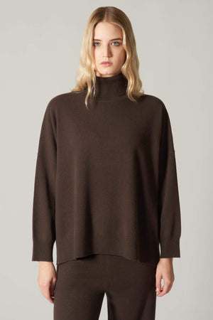 Dolcevita Over in Puro Cashmere Mocha
