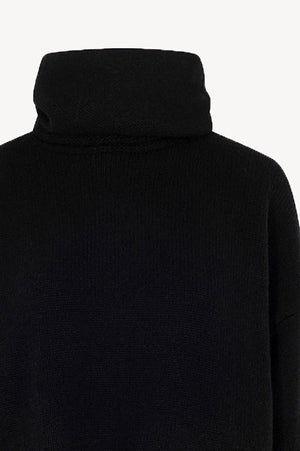 Maglia 8 fili con Collo ad Anello in Puro Cashmere Nero