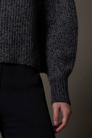 Dolcevita a Coste in Puro Cashmere Moulinè Notte