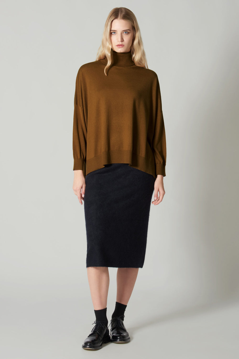 Dolcevita Over in Seta Cashmere Extrafine Terracotta