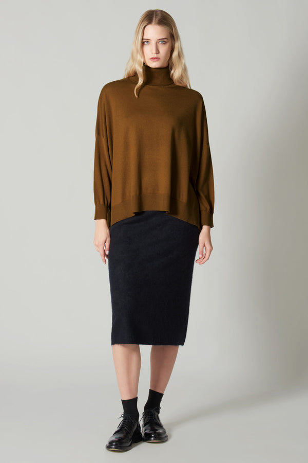 Dolcevita Over in Seta Cashmere Extrafine Terracotta