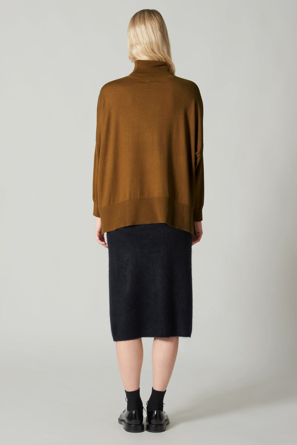 Dolcevita Over in Seta Cashmere Extrafine Terracotta