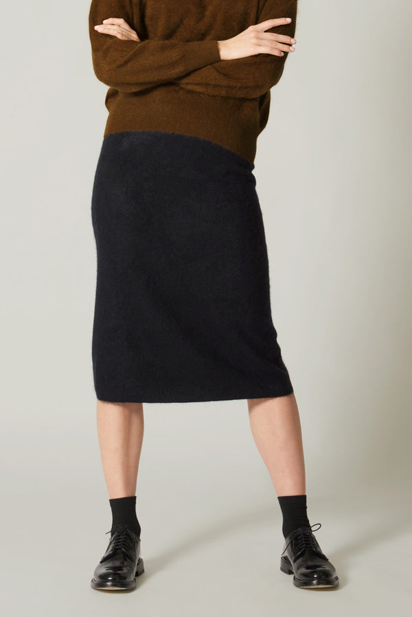 Gonna Longuette in Puro Cashmere Spazzolato Nero