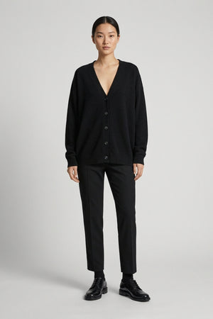 Cardigan Scollo a V in Puro Cashmere Nero