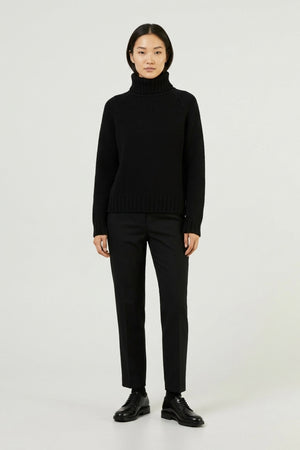 Dolcevita Manica Raglan 10 Fili in Puro Cashmere Nero