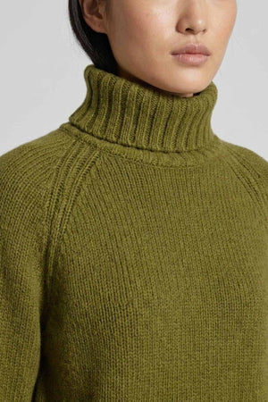 Dolcevita Manica Raglan 10 Fili in Puro Cashmere Oliva