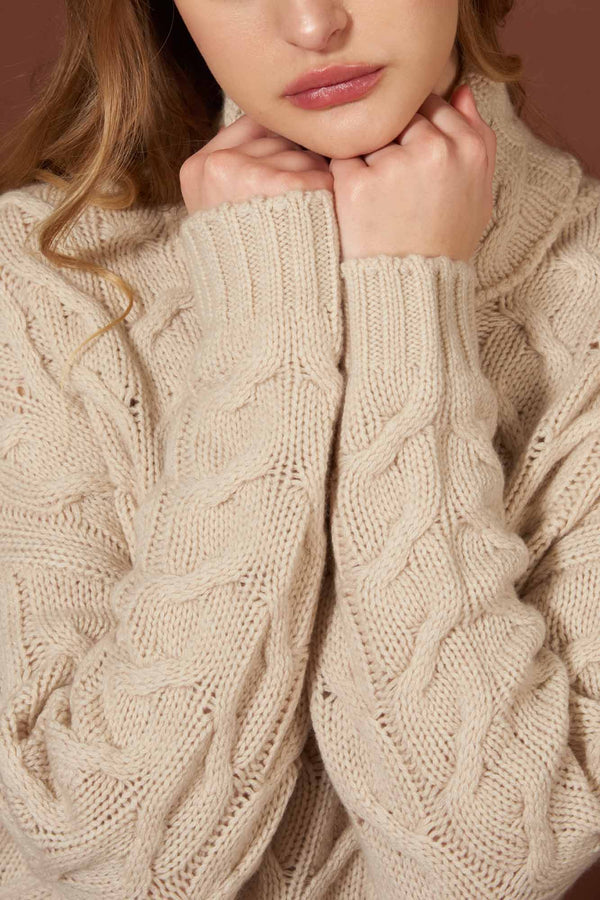 Dolcevita a Trecce 12 Fili in Puro Cashmere Avena