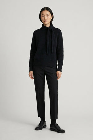 Maglia con Collo a Sciarpa in Puro Cashmere Spazzolato Nero