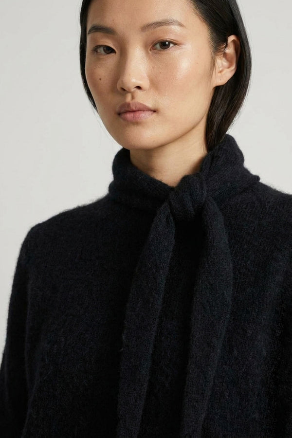 Maglia con Collo a Sciarpa in Puro Cashmere Spazzolato Nero