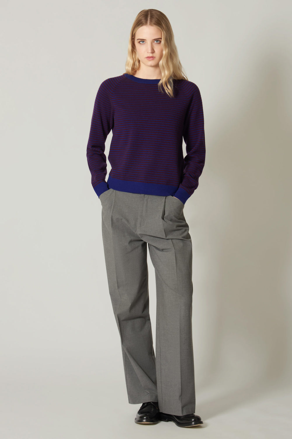 Girocollo a Righe in Puro Cashmere Marino-Acero