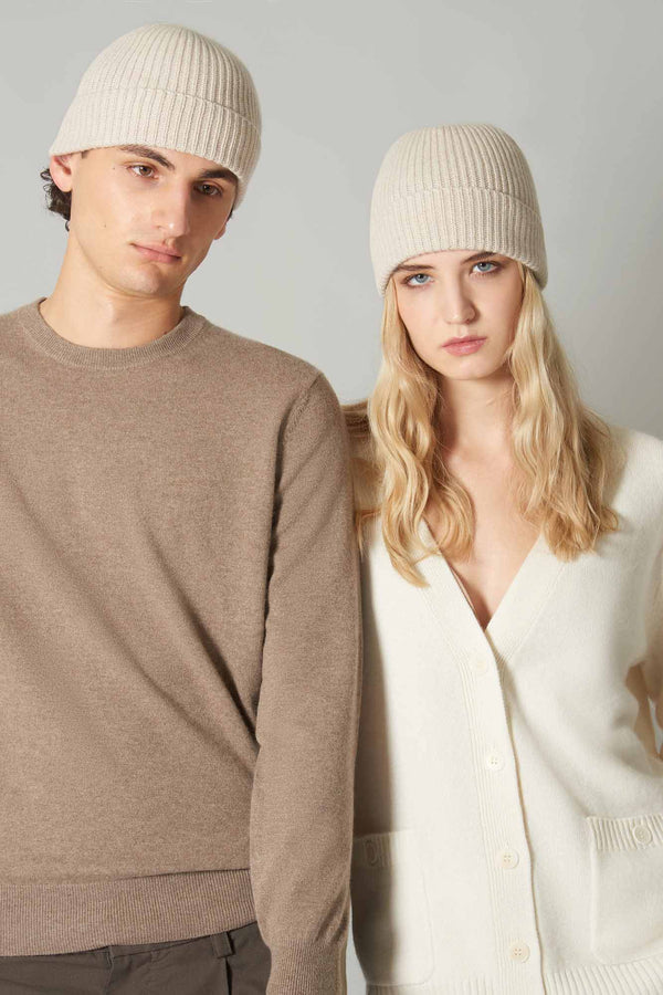 Berretto Unisex a Coste in Puro Cashmere Avena - Modello Corto