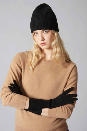Berretto Unisex a Coste in Puro Cashmere Nero - Modello Lungo