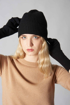 Berretto Unisex a Coste in Puro Cashmere Nero - Modello Lungo