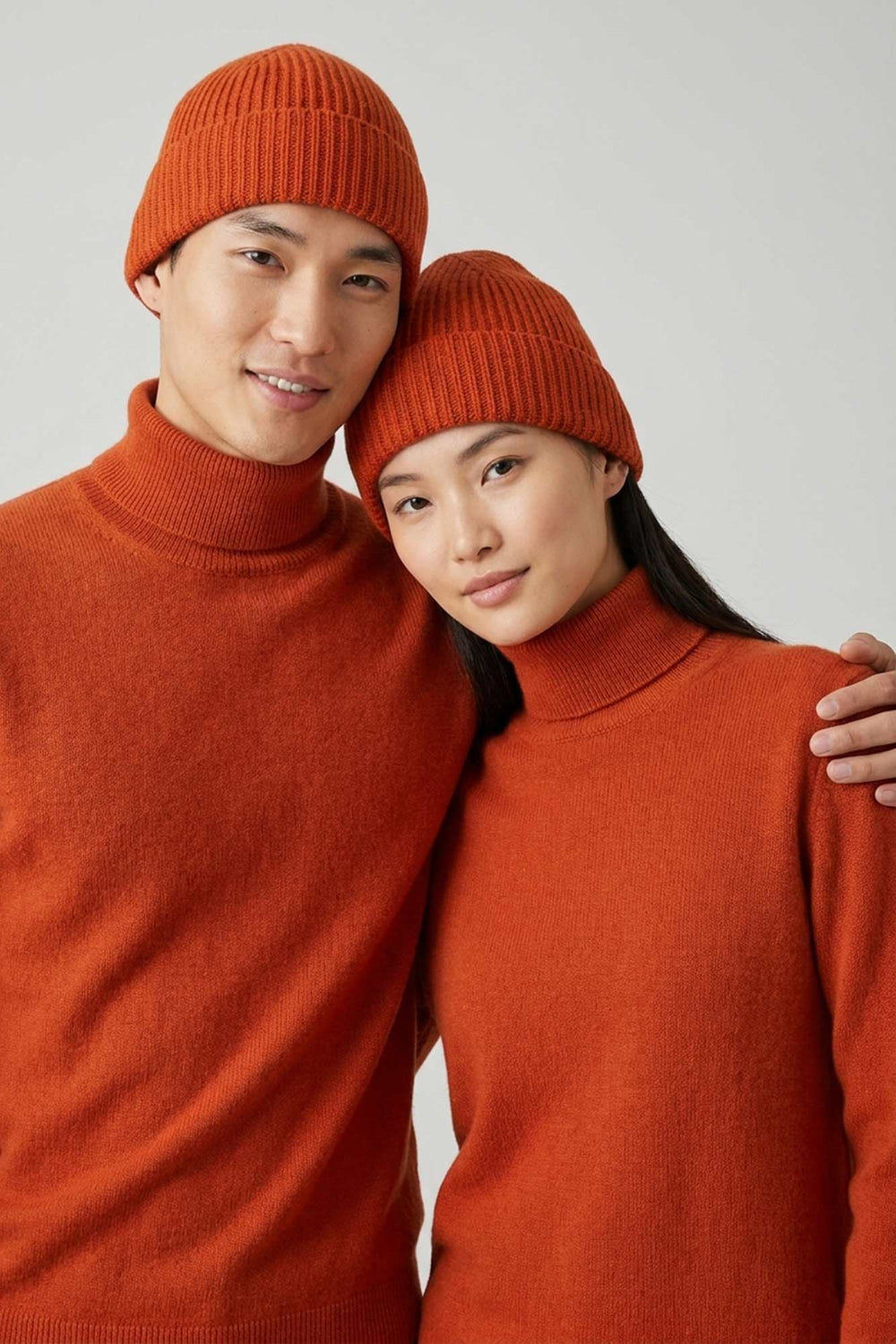 Berretto Lungo Unisex a Coste in Puro Cashmere Spezie