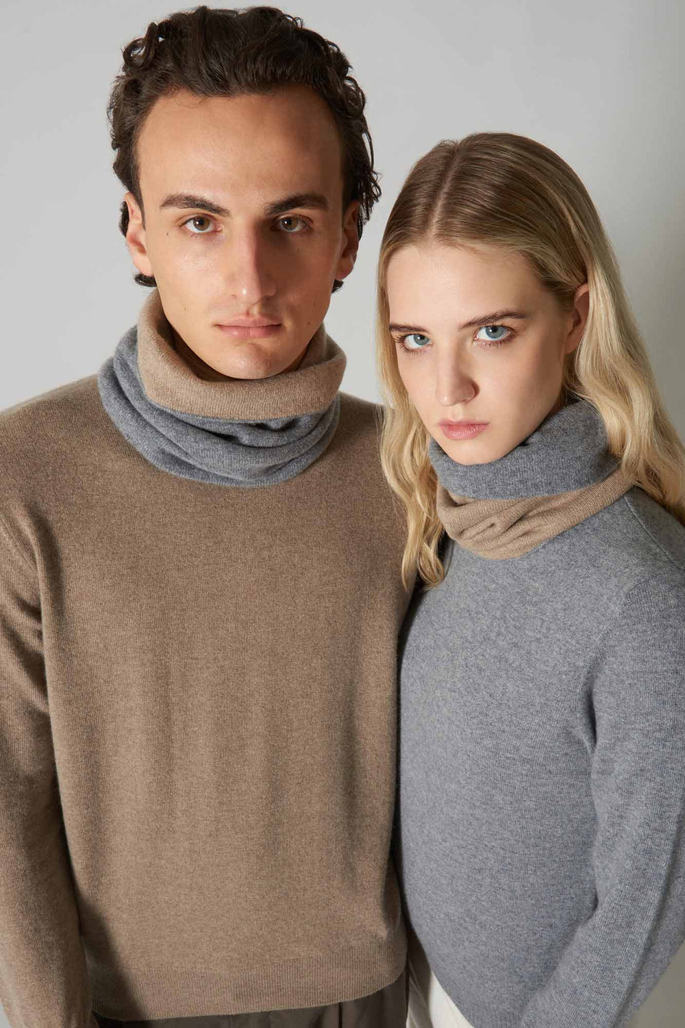 Scaldacollo Reversibile Unisex in Puro Cashmere Derby-Dune