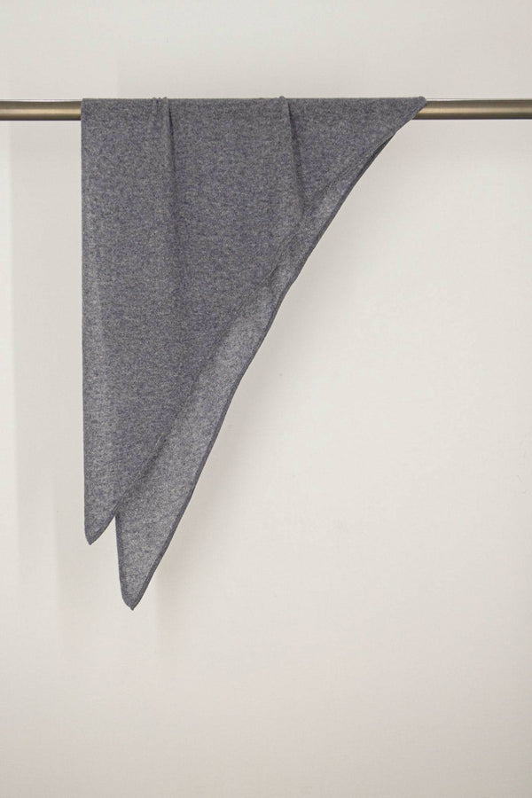 Sciarpa a Triangolo in Puro Cashmere Derby