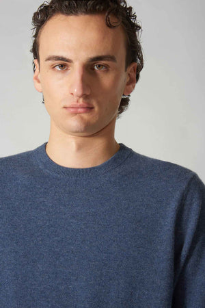 Maglia Girocollo in Puro Cashmere Denim Scuro