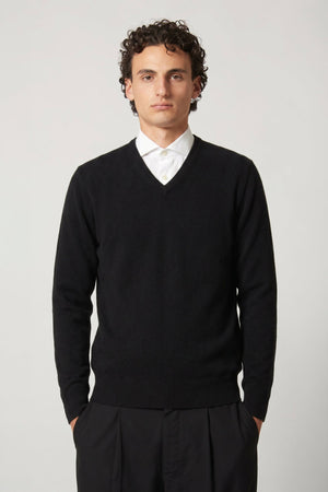 Black Pure Cashmere V-Neck Pullover