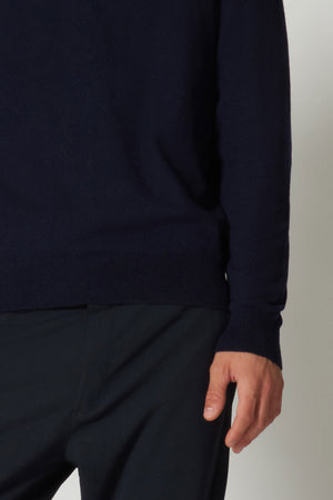 Maglia Scollo a V in Puro Cashmere Navy