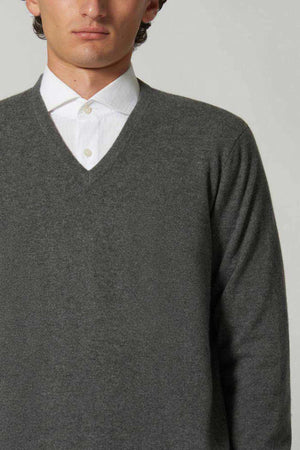 Maglia Scollo a V in Puro Cashmere Flanella