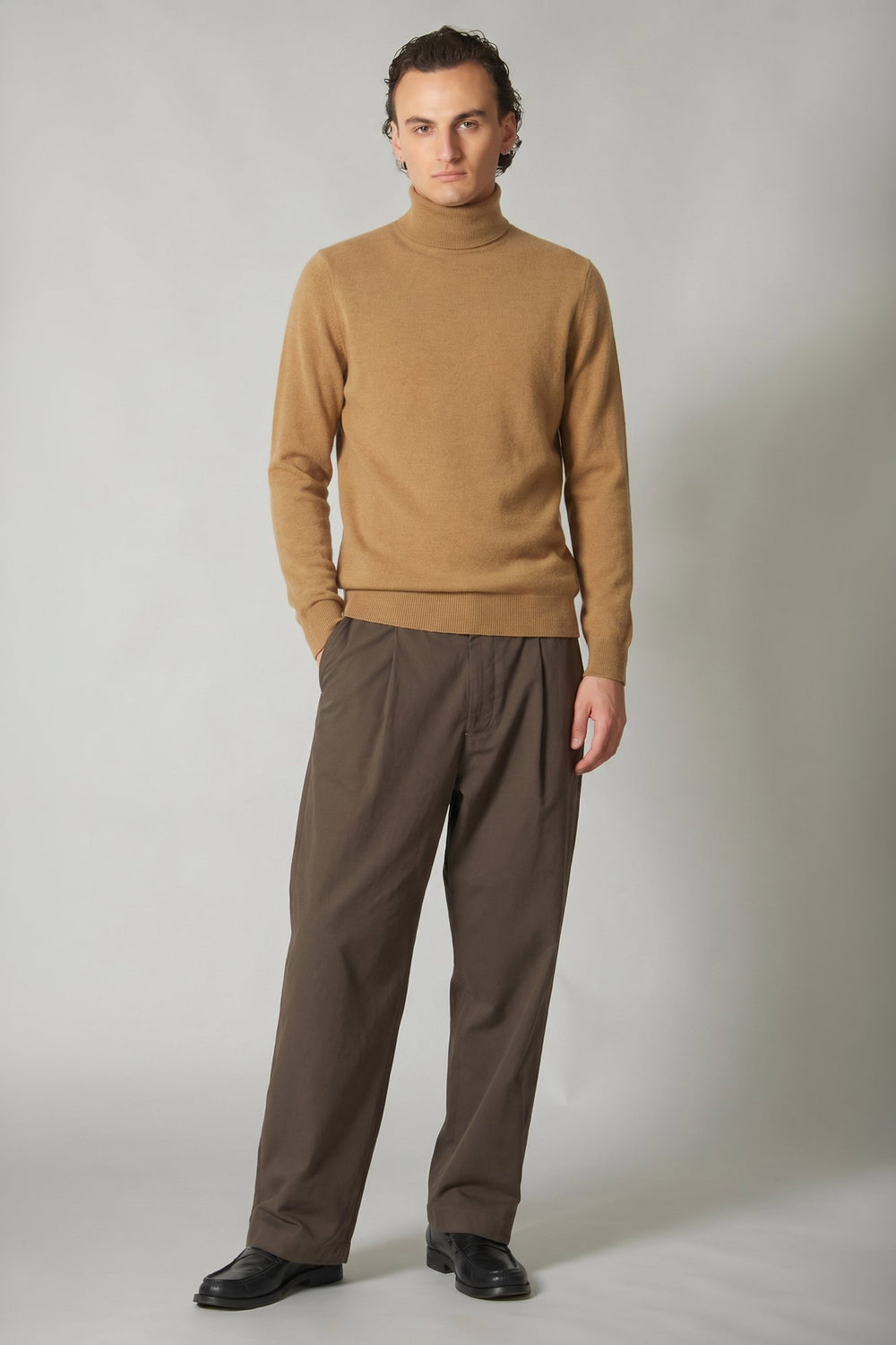 Camel Pure Cashmere Turtleneck Pullover