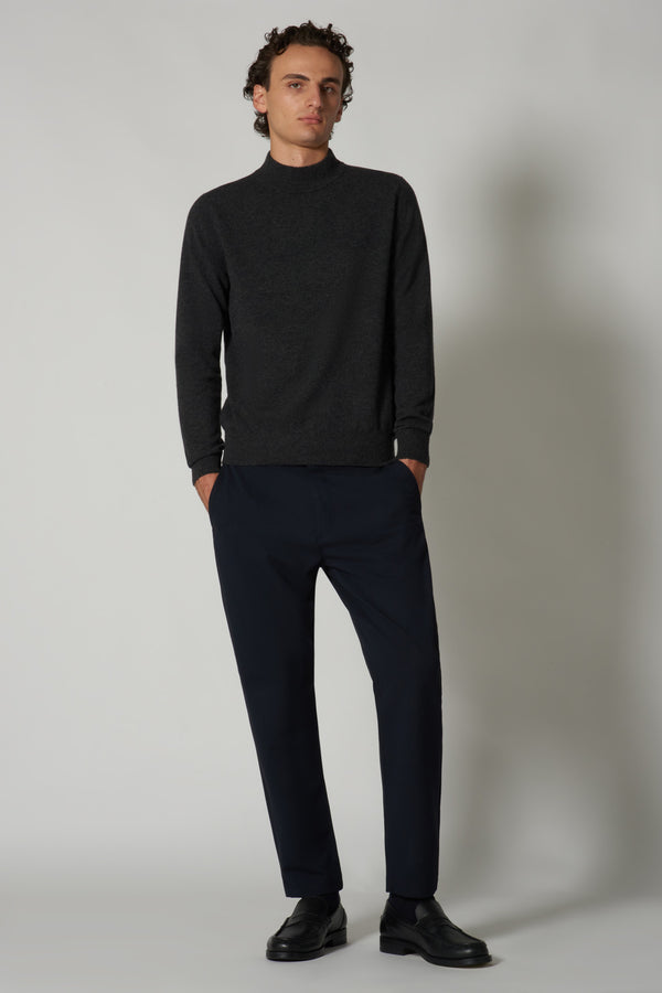 Maglia a Lupetto in Puro Cashmere Almost Black