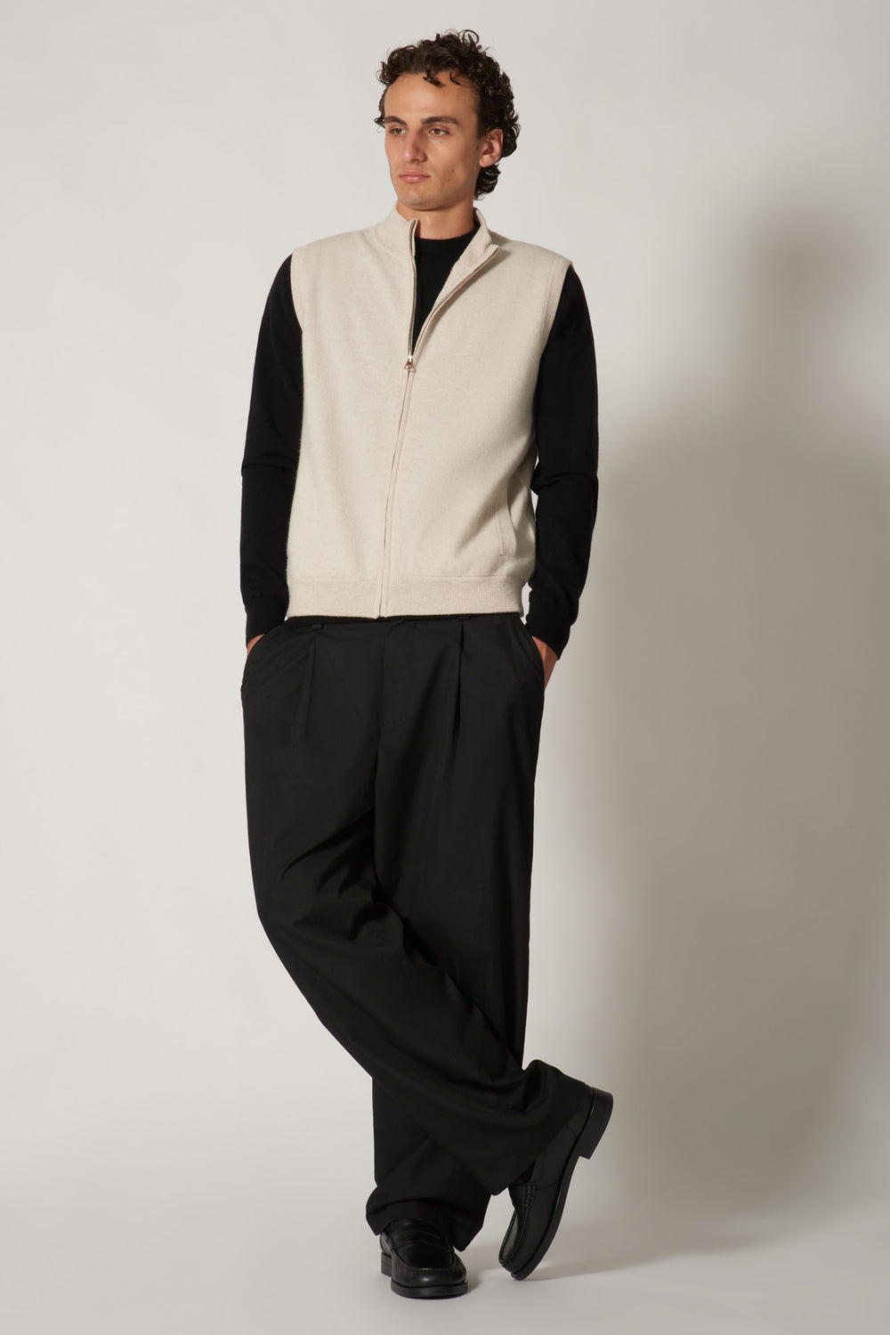 Gilet con Zip in Puro Cashmere Avena