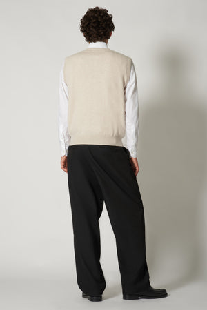 Gilet Scollo a V in Puro Cashmere Avena