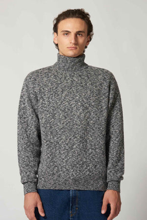 Dolcevita in Filato Bottonato in Puro Cashmere Blu bottonato