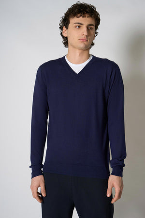 Maglia Scollo a V in Seta Cashmere Navy