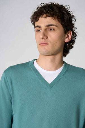 Maglia Scollo a V in Seta Cashmere Verde Giada