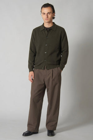 Cardigan collo a Camicia in Puro Cashmere Bosco